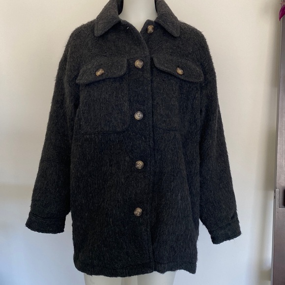 💖 2/$25 Universal Thread Brushed Oversized Shacket - Picture 2 of 5
